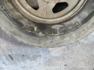 Neumático Kumho 225/75/15