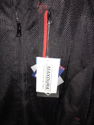 Chaqueta de moto negra y roja NUEVA!