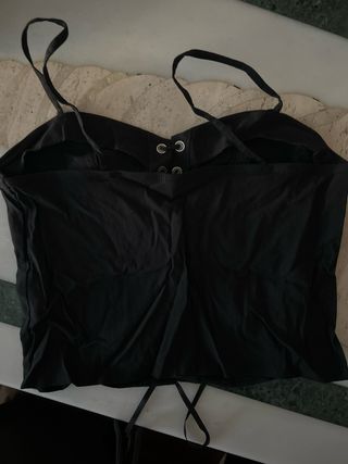 Top Corsé Negro con Cordones