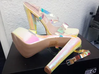 Zapatos de tacón multicolor