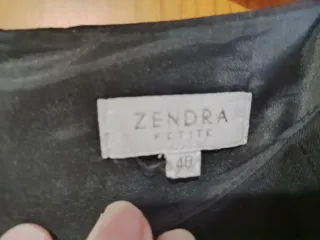 Vestido negro celebraciones. Zendra