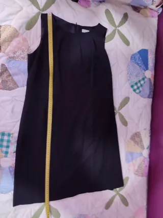 Vestido negro celebraciones. Zendra