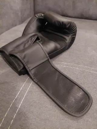 Luvas de Boxe Pretas 14oz