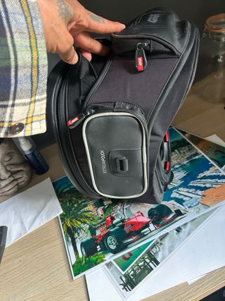 Mochila para moto Givi 20LT negra