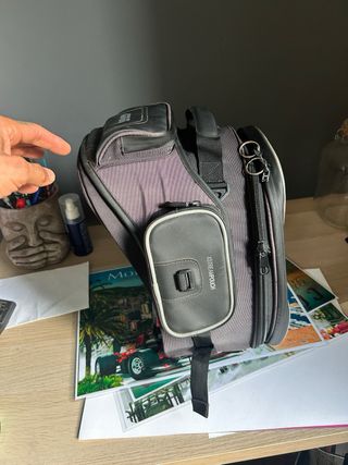 Mochila para moto Givi 20LT negra