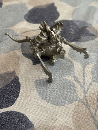 Warhammer, hombres lagarto: héroe saurio.