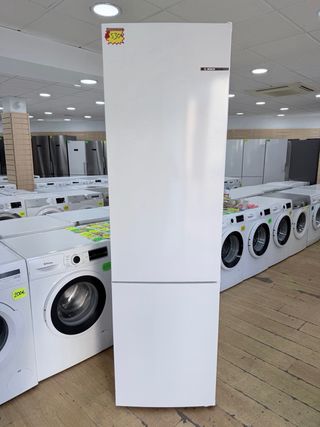 COMBI BOSCH 2mts NO FROST A++. GARANTÍA. ENVÍO