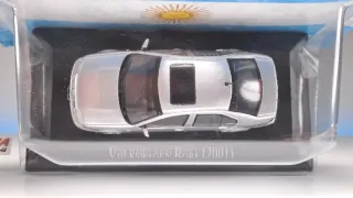 Volkswagen Bora coche escala 1/43 Salvat