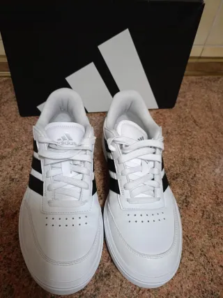 Zapatillas Adidas Talla 39 Blancas Negras