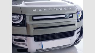 Land Rover Defender 2.0 Si4 300 S 110 Auto 4WD PHE