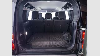 Land Rover Defender 2.0 Si4 300 S 110 Auto 4WD PHE