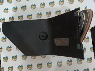 Mercedes W140 piloto trasero derecho