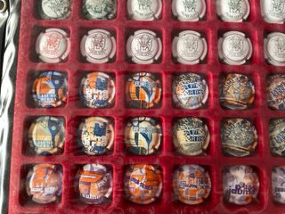 Bandeja Colección Chapas Cava Jaume Serra