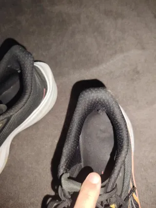 Zapatillas Puma Darter Pro Correr Negras y Amarill