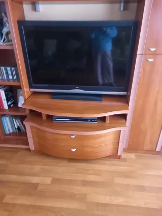 Televisor OKI Negro