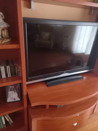Televisor OKI Negro