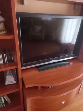 Televisor OKI Negro