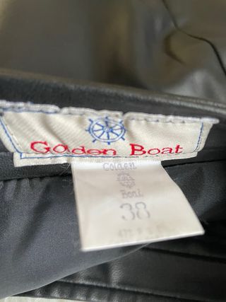 Falda efecto piel negra