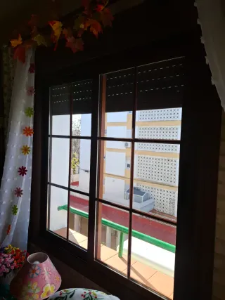 Ventana Corredera de Aluminio color roble