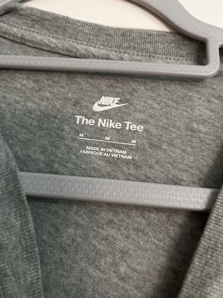 Camiseta Nike manga larga gris talla M