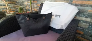 Bolso Guess Negro y Plateado
