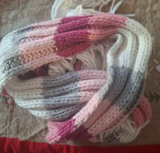 Sciarpa colorata a blocchi