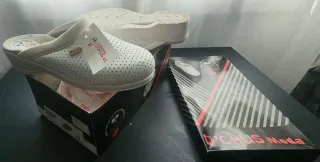 Zuecos D'Chus Blanco Cuero Talla 41