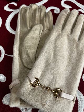 Guanti donna foderati con fibbia dorata