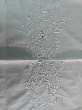 Tovaglia lino ricamata a mano cm100x80 per altare