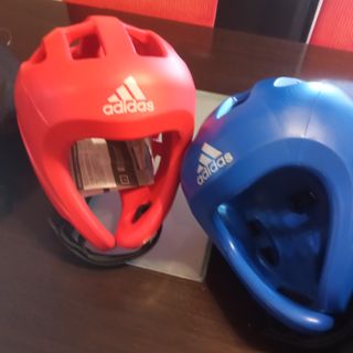 ULTIMO Casco AZUL Kick Adidas HOMOLOGADO WAKO
