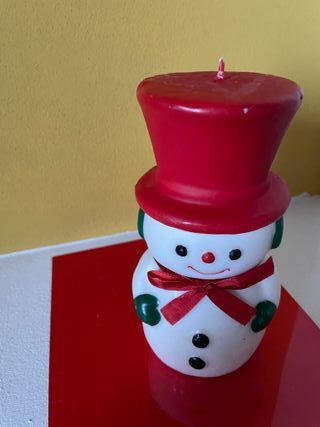 Candela Pupazzo di Neve Rosso e Bianco