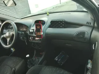 Peugeot 206 2000