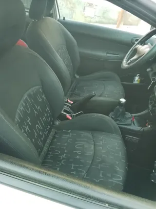 Peugeot 206 2000