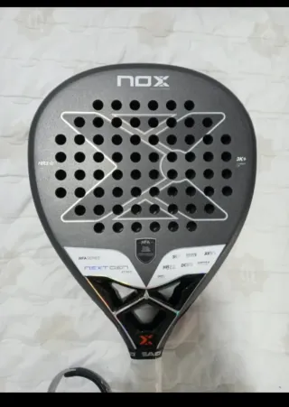 Pala de pádel Nox NextGen Attack 2025