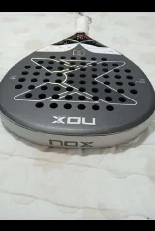 Pala de pádel Nox NextGen Attack 2025