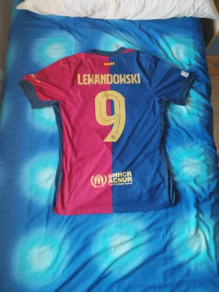Camiseta FCB 24/25 Lewandowski Talla L