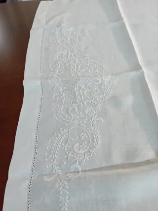 Asciugamano Lino Ricamato amano cm120x88