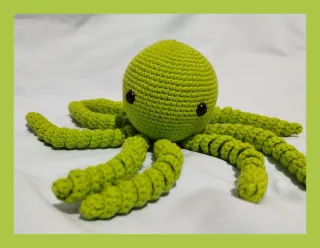 Pulpo crochet bebé
