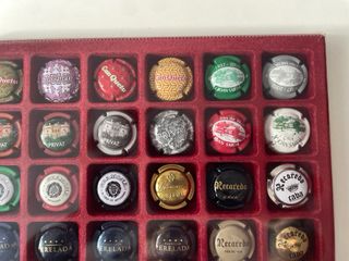 Bandeja Colección Chapas Cava