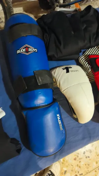 Protecciones Krav Maga: Guantes y Tibiales