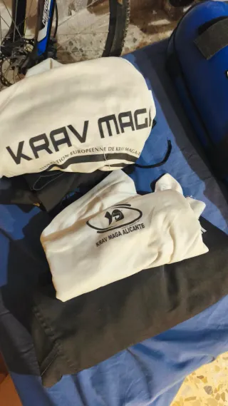Protecciones Krav Maga: Guantes y Tibiales
