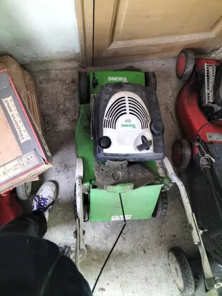 Cortacésped gasolina Seguna mano Viking MB 448 T