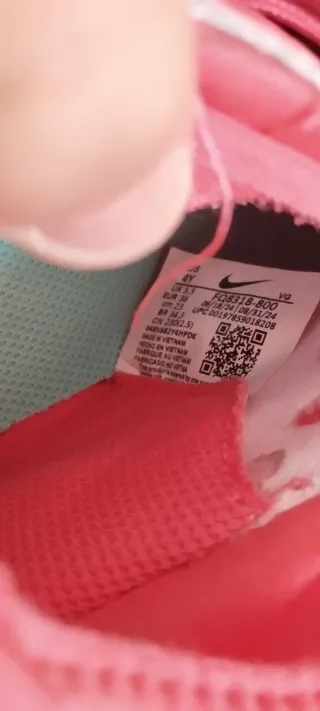 Botas de fútbol Nike niño talla 36