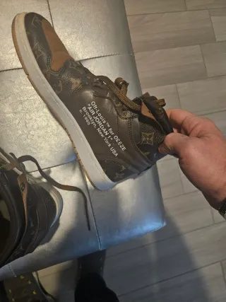 Sneakers Louis Vuitton VUITTON OFF