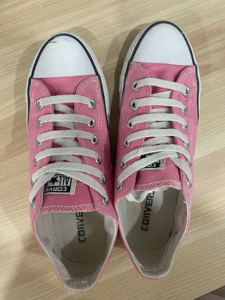 Converse rosas bajas