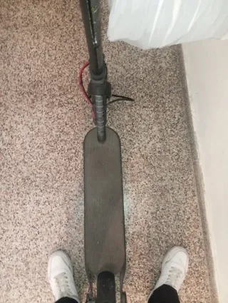 Patinete Eléctrico Xiaomi electric scooter 4 impec