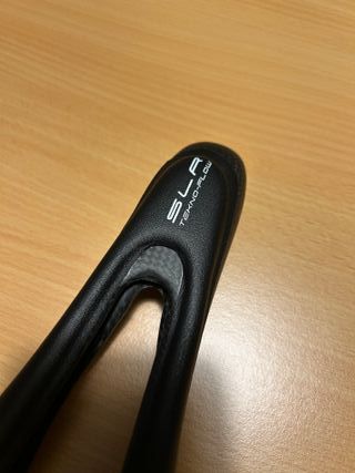 Sella Carbon per mtb, bdc e city bike colore nero