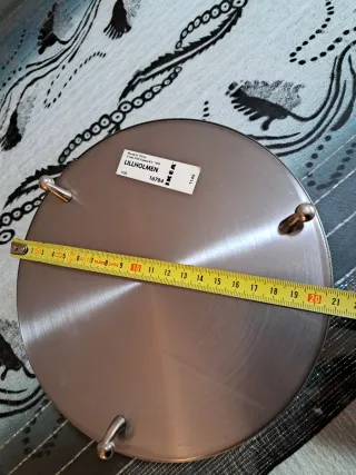 Yoyero plateado con espejo