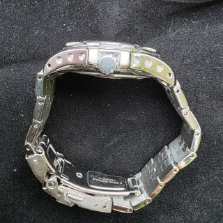 Seiko V185 Solar Scuba Titanio