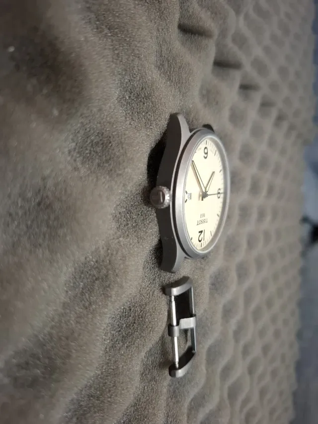 Relógio Tissot Titânio 42mm